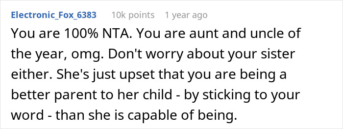 Screenshot of a Reddit comment discussing a woman refusing to take sister&rsquo;s kid on trips, debating if that makes her a jerk.