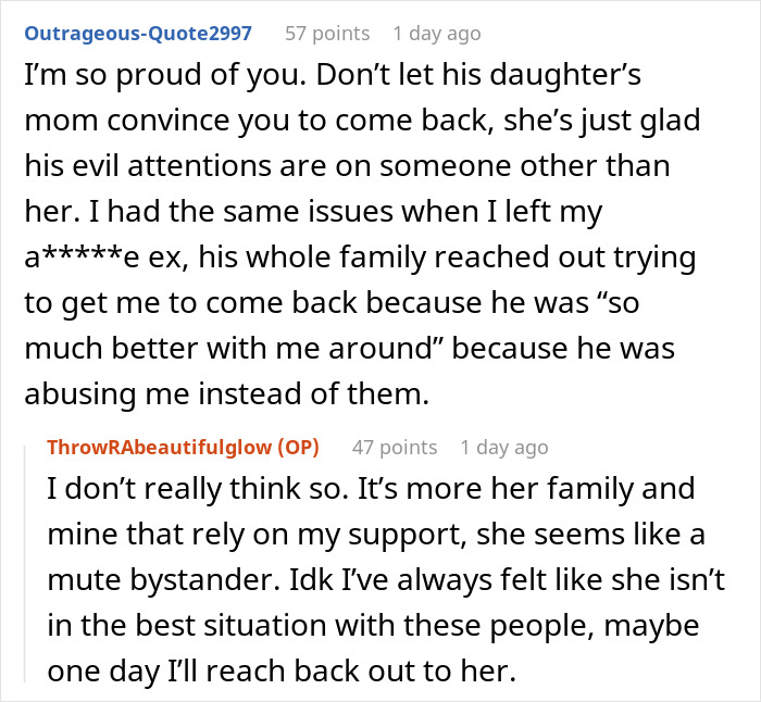 Reddit comments discussing a woman suspecting her boyfriend of tampering with her toothbrush and dumping him after internet opinions.