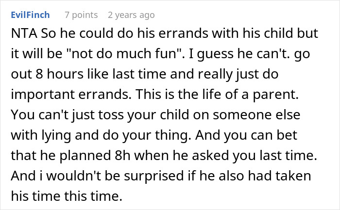 Reddit comment discussing a man refusing to babysit roommate&rsquo;s kid after a night shift, labeled as selfish.