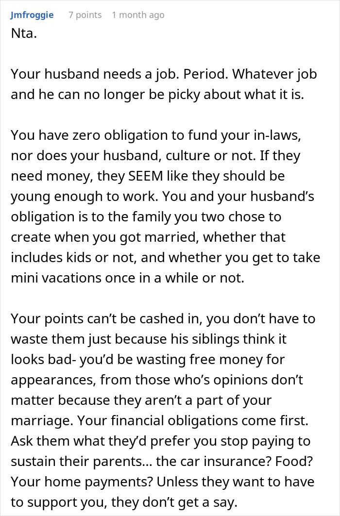 Reddit comment discussing wife's refusal to support husband's mom after job loss and family calling her selfish.