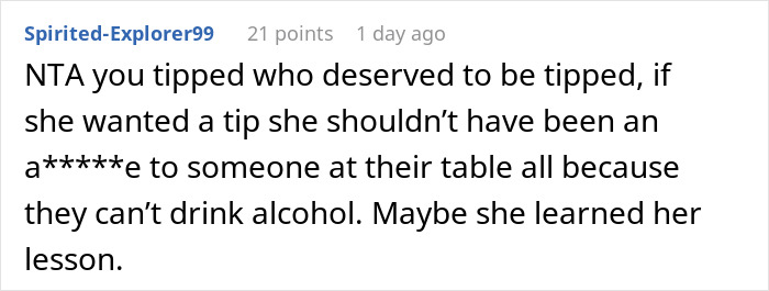 Reddit comment discussing not tipping a waitress on a 300 plus dollar tab due to poor service behavior. Reddit comment discussing not tipping a waitress on a 300 plus dollar tab due to poor service behavior.