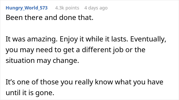 Screenshot of a user comment discussing work experience related to working only a week a month and job changes. Screenshot of a user comment discussing work experience related to working only a week a month and job changes.