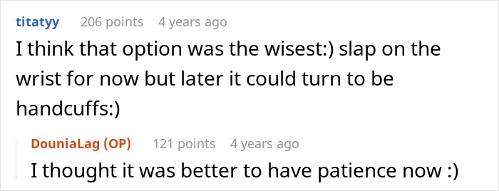 Screenshot of an online discussion about babysitter dyes girls&rsquo; hair pink and grandma&rsquo;s shocked reaction.
