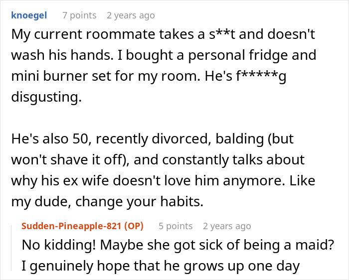 Text conversation about a roommate stealing food and poor hygiene, discussing revenge on a roommate stealing food.