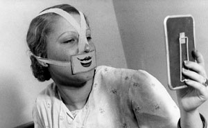 50 Medical Pics That Prove The Body Keeps The Score, And Sometimes It’s Absolutely Terrifying