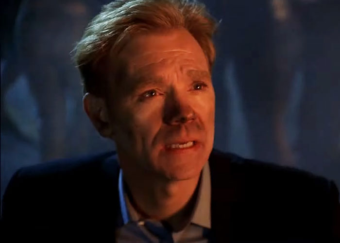 David Caruso, coolest TV cop, seen in a rare appearance after a long hiatus, fans barely recognize him.
