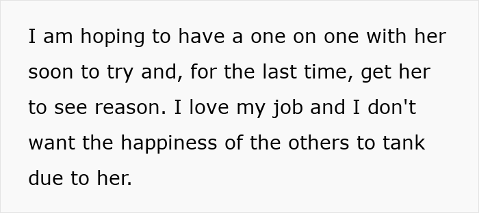 Woman Silently Retaliates After Rude Colleague Shushes Her, Won’t Talk To Her Anymore In Return Woman Silently Retaliates After Rude Colleague Shushes Her, Won’t Talk To Her Anymore In Return