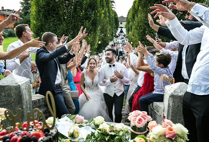 &ldquo;I Left Early, With My Money And My Sanity&rdquo;: Single Woman Refuses To Pay For Cousin&rsquo;s Wedding