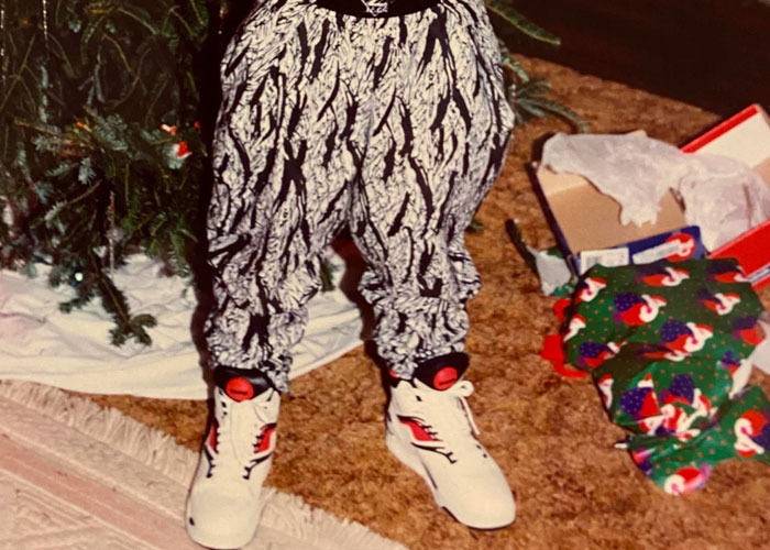 40 Hilariously Dumb Fads That Prove Humans Shouldn’t Be Left Unsupervised