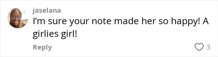 Comment mentioning a note related to Meghan Markle, highlighting a happy reaction from a flight attendant discussion.