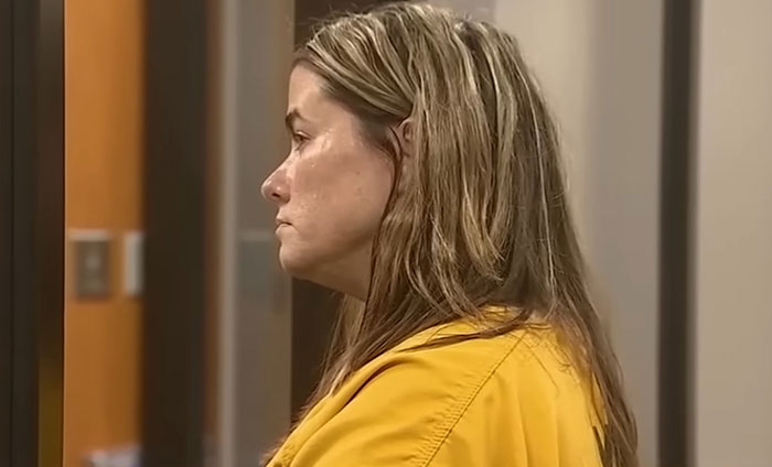 Passenger Arrested For Attacking Kid On Flight After He Called Her "Fat" And "Miss Piggy"