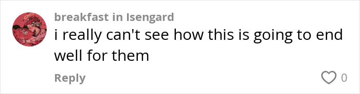 Comment on American grocery shops criticizing self-checkout and morning shopping fees, reflecting customer frustration online. Comment on American grocery shops criticizing self-checkout and morning shopping fees, reflecting customer frustration online.