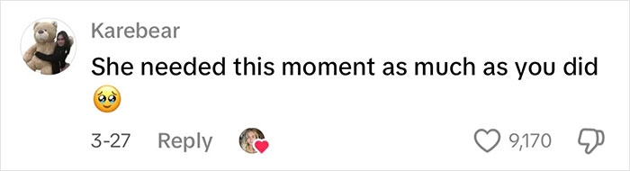 User comment on social media showing emotional support after Japanese waitress helps traveling mom and dad, going viral online.