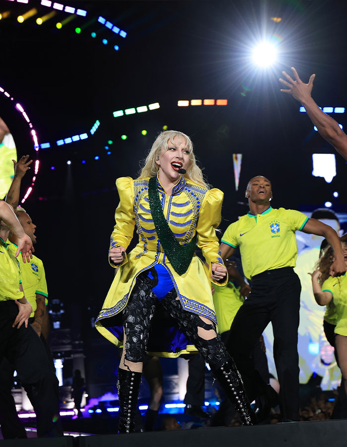 "Nearly Poked Her Face": Frustrated Attack At Gaga&rsquo;s 2M-Fan Concert Sparks Online Jokes