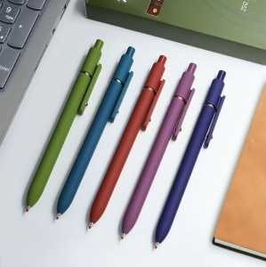 22 Office Essentials That Are Way More Interesting Than That Stapler You Stole 