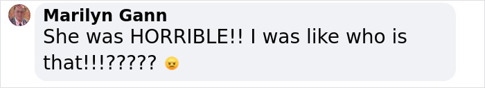 Comment reading she was horrible and questioning who Jessica Simpson is after her first live TV performance in 15 years.