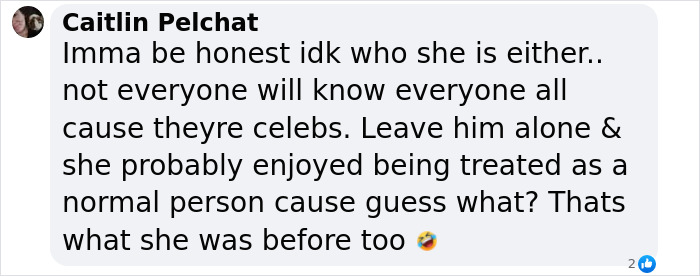 Facebook comment from Caitlin Pelchat discussing someone not recognizing an A-list star next to a vlogger.