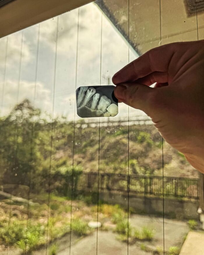 Inside The Abandoned Dental Office Frozen In Time Since 2011