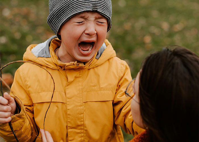 Cat Teaches Aggressive Child Not To Hurt Animals After Parents Failed To Do So