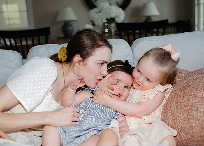 “Never Ask For A Quiet Room”: 45 Everyday Safety Tips Women Swear By For Navigating The World