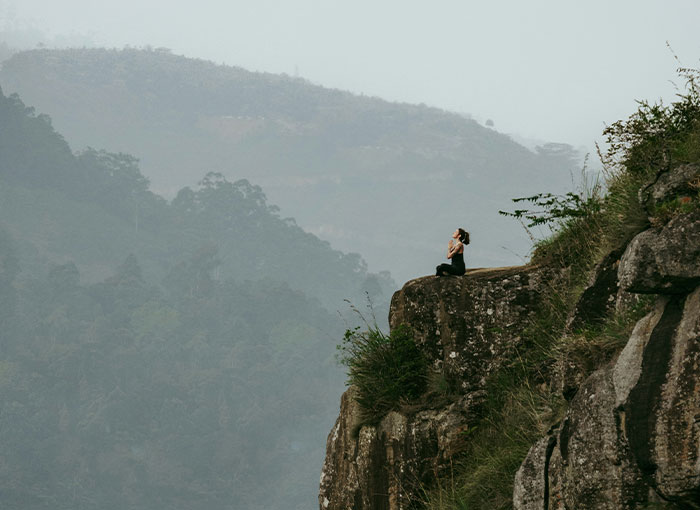 40 Times People Saw Others Act So Dumb They Had To Fight To Control Their Reactions