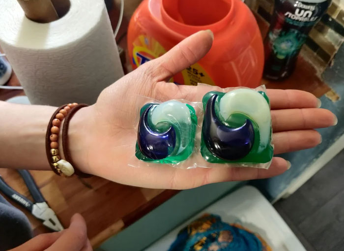 40 Times People Saw Others Act So Dumb They Had To Fight To Control Their Reactions