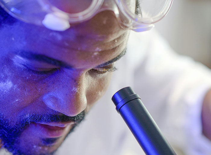 40 Times People Saw Others Act So Dumb They Had To Fight To Control Their Reactions