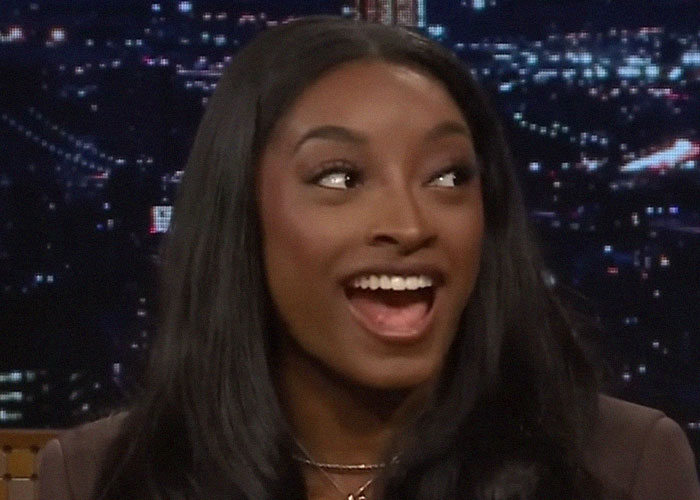 50 Stories About Celebrities That Contradict Their Public Image They’ve Created