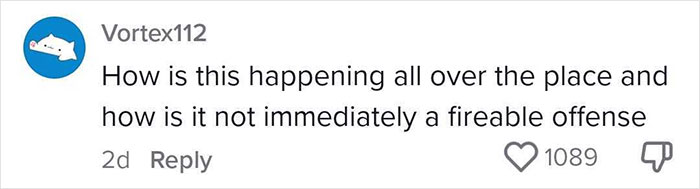 Comment by user Vortex112 questioning how 2025 summer reading list runs in newspapers include mostly nonexistent books.