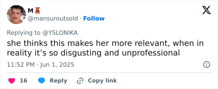 User comment criticizing Kesha&rsquo;s explicit act at Mighty Hoopla, calling it disgusting and unprofessional.