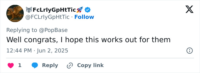 Twitter user responding to JoJo Siwa's post about orientation during Pride Month, sparking online backlash.