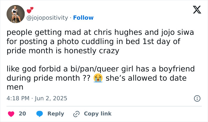 Tweet discussing backlash over JoJo Siwa's post about orientation on the first day of Pride Month.
