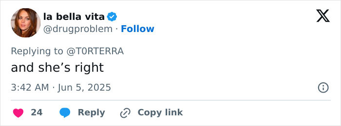 Screenshot of a tweet with a comment related to Miley Cyrus taking a jab at ex-husband Liam Hemsworth. Screenshot of a tweet with a comment related to Miley Cyrus taking a jab at ex-husband Liam Hemsworth.