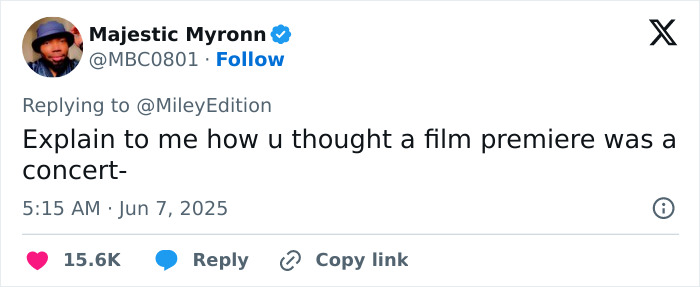 Tweet from Majestic Myronn questioning fans who expected a concert at Miley Cyrus video premiere booed by audience.