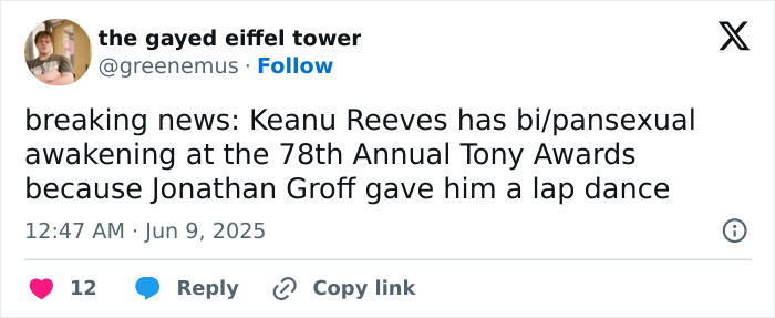 Screenshot of a tweet about Keanu Reeves straddled live by Jonathan Groff at the 2025 Tony Awards sparking a social media frenzy.