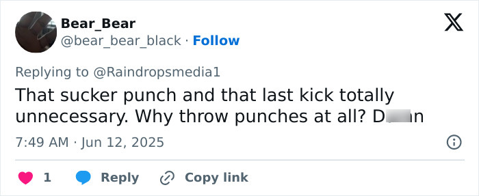 Tweet discussing a viral store brawl where a man uses a racial slur, gets beaten, and then surprisingly professes love.