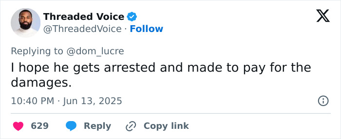 Screenshot of a Twitter reply criticizing a tourist who broke a crystal-covered Van Gogh chair in an Italian gallery.