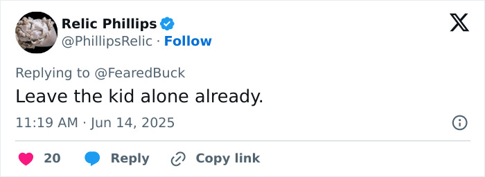 Twitter reply from Relic Phillips addressing paparazzi, referencing Justin Bieber as a real dad, husband, and man. Twitter reply from Relic Phillips addressing paparazzi, referencing Justin Bieber as a real dad, husband, and man.