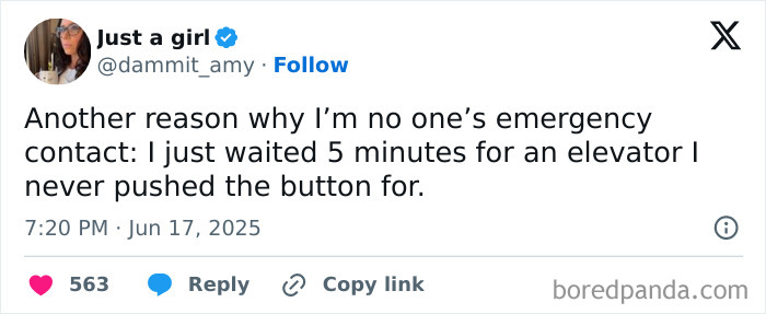 Funny tweet about waiting for an elevator button not pushed, featured in best tweets that c*****d people up this June.