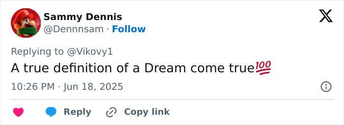 Screenshot of a social media reply by Sammy Dennis commenting on a thirst trap post linked to a 17-year-old controversy.