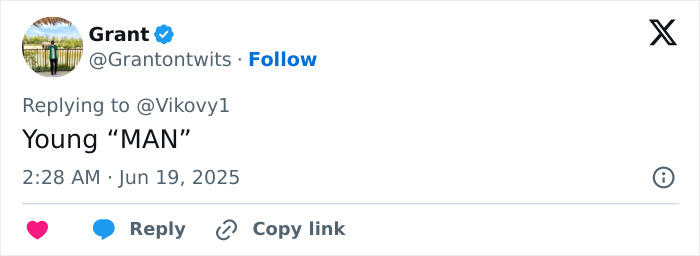 Screenshot of a Twitter reply calling out a young man amid fans finding his comment on her thirst trap.