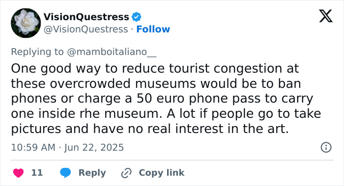 Tweet discussing ideas to reduce tourist congestion at museums following an incident of damage to an 18th century painting in Italy.