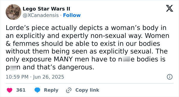 Tweet discussing Lorde fans stunned by an x-rated image found inside her new vinyl release and the controversy surrounding it. Tweet discussing Lorde fans stunned by an x-rated image found inside her new vinyl release and the controversy surrounding it.