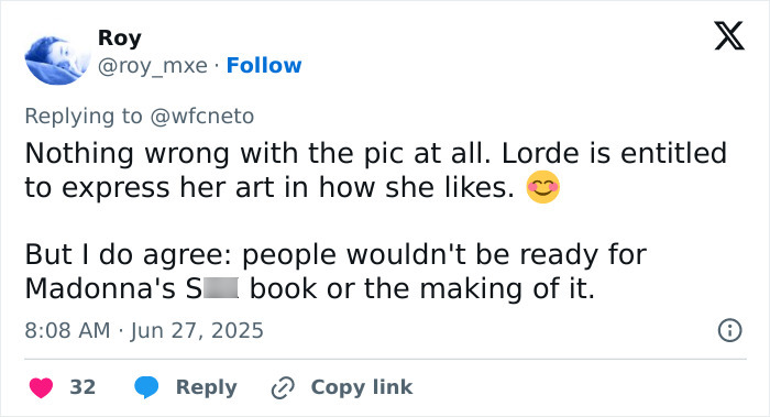 Screenshot of a Twitter reply defending Lorde’s artistic expression after fans found X-rated image in vinyl release. Screenshot of a Twitter reply defending Lorde’s artistic expression after fans found X-rated image in vinyl release.