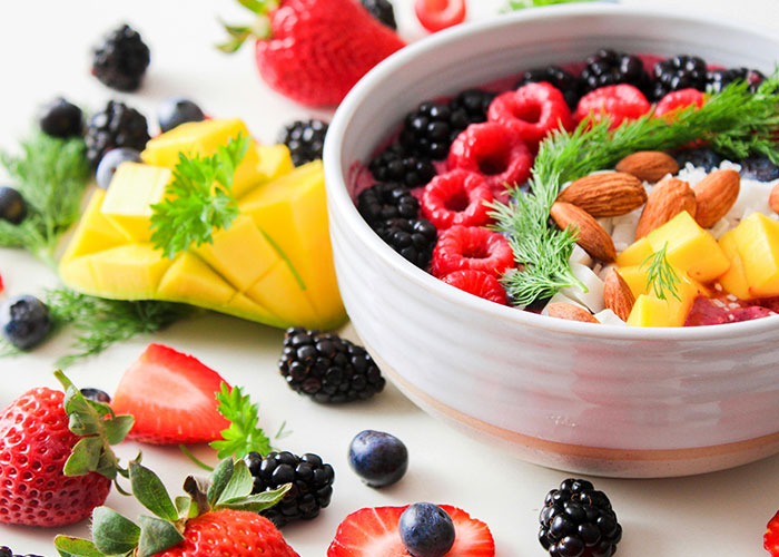 Husband Bothered Wife Prefers Her Own Mom To Visit Her, Doesn’t Understand She’s There To Help Husband Bothered Wife Prefers Her Own Mom To Visit Her, Doesn’t Understand She’s There To Help