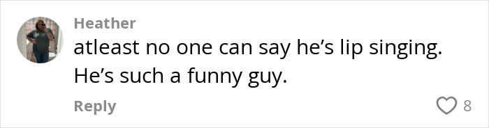 Comment discussing a country star, 48, who abruptly stops singing mid-concert after forgetting the words.