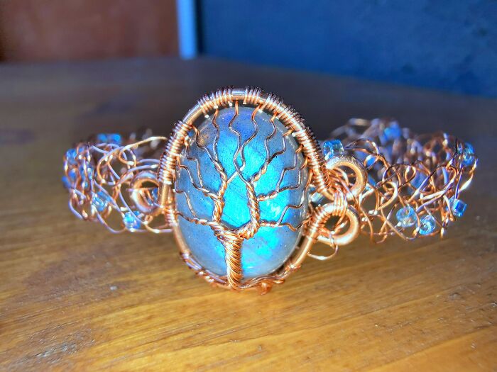 I Crochet With Wire Instead Of Yarn, And Here Are My 12 Best Works