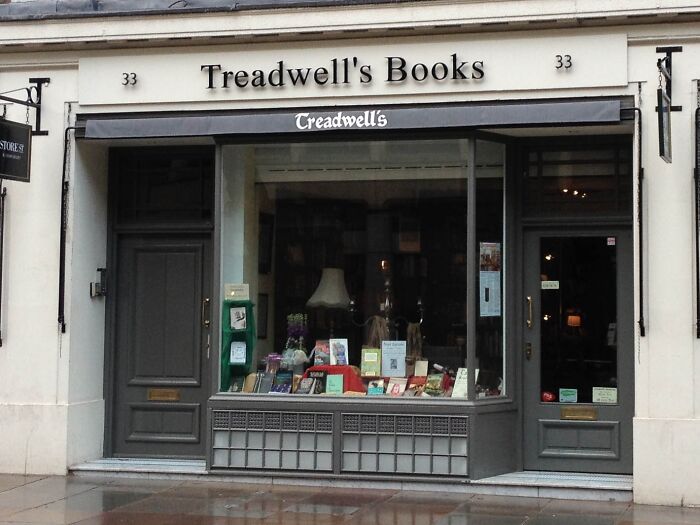 Treadwell's Books bookstore exterior with window display showcasing a cosy and grandiose setting in a magical library atmosphere.