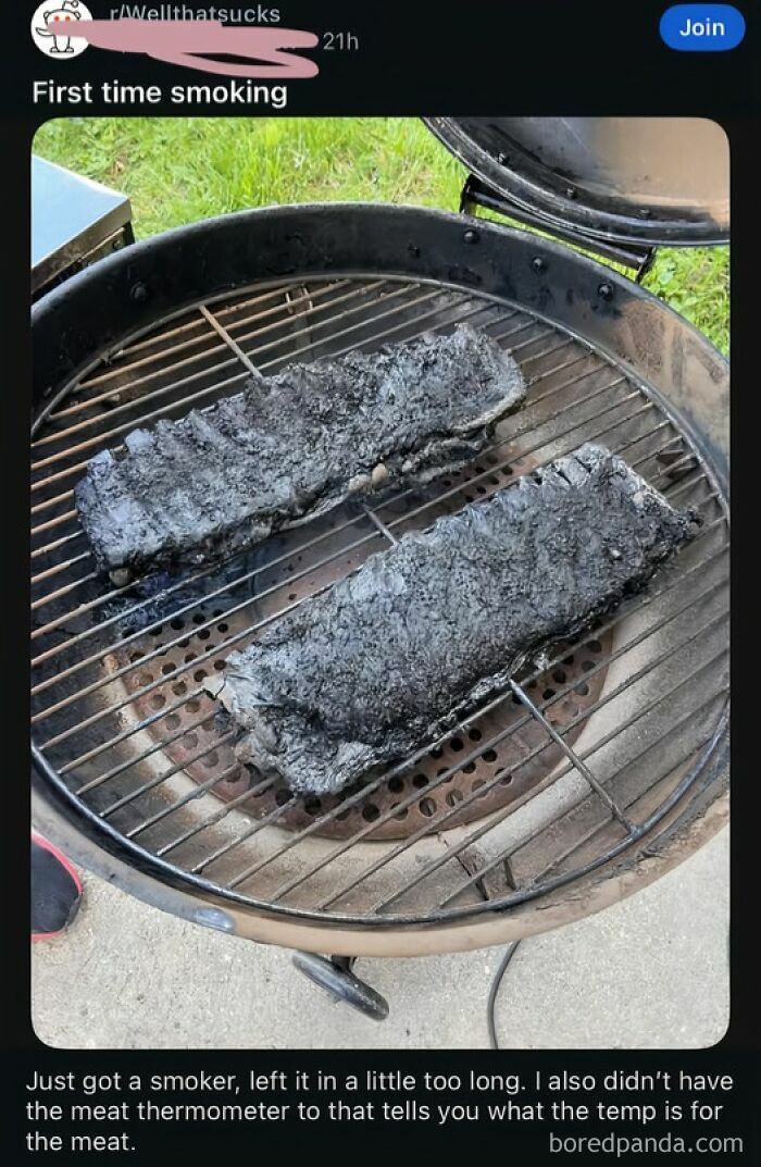 Burnt food on a grill showing a smoking fail, an example of disgusting food pics that might ruin your appetite.