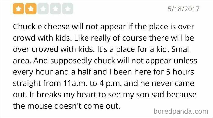 Review complaining about Chuck E Cheese being overcrowded with kids, showing parents' outrageous demands involving children’s experience.